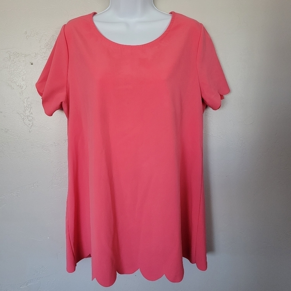 12PM by Mon Ami Women's Large Bright Pink Short Sleeve Blouse Scalloped Hem Top
